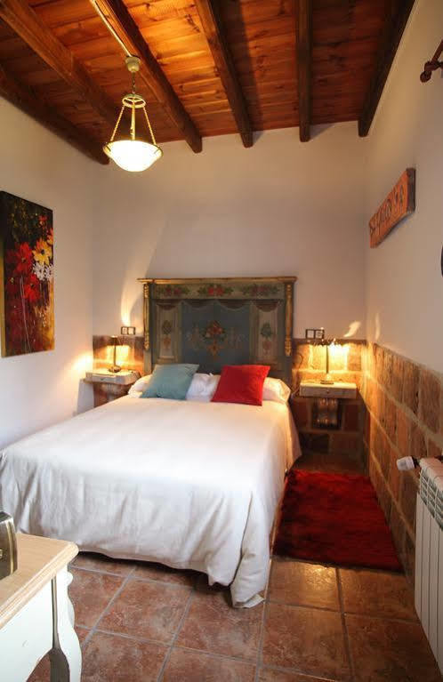 Hotel Douris Temple Soria Zewnętrze zdjęcie
